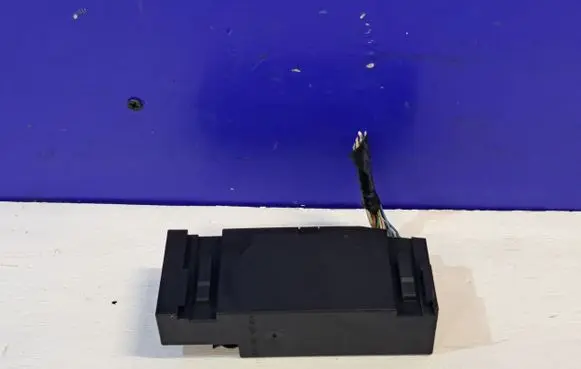 Volvo S60 Fuse module 9496959 T12411234