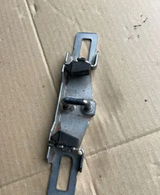 Volvo XC60 Loading door lock loop/hook striker 31276686