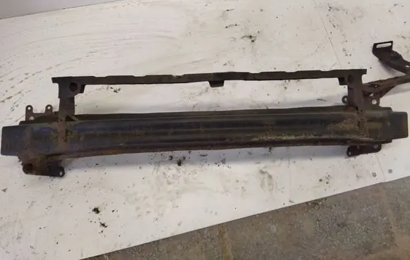 Skoda Octavia Mk2 (1Z) Front bumper cross member