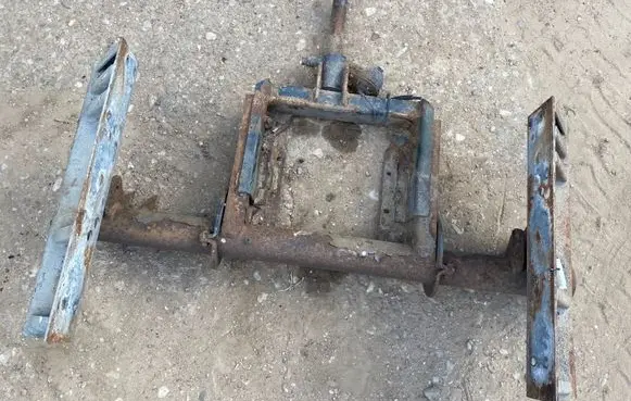 Iveco Daily 30.8 - 9 Tow bar set 