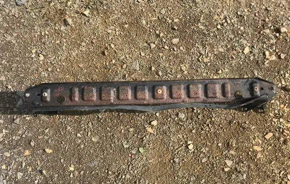 Volvo S80 Bottom radiator support slam panel 31265124