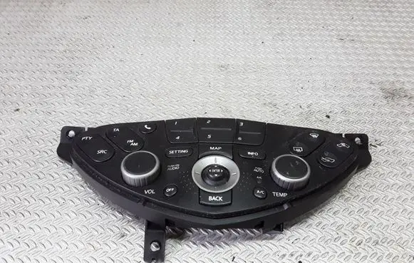 Nissan Primera Climate control unit 28395AV610