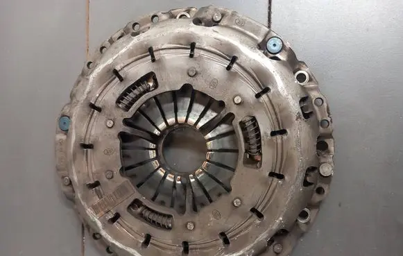 BMW X3 E83 Pressure plate