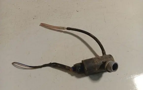 Toyota Auris 150 Windscreen/windshield washer pump
