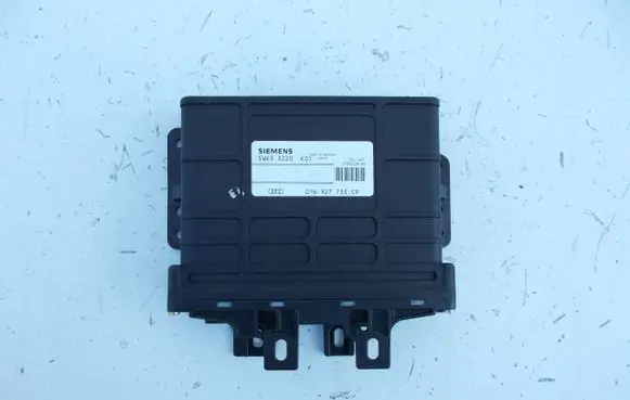 Audi A4 S4 B5 8D Gearbox control unit/module 01N927733CP