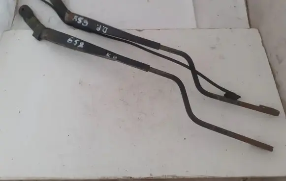 Renault Mascott Windshield/front glass wiper blade 504023733 56671858