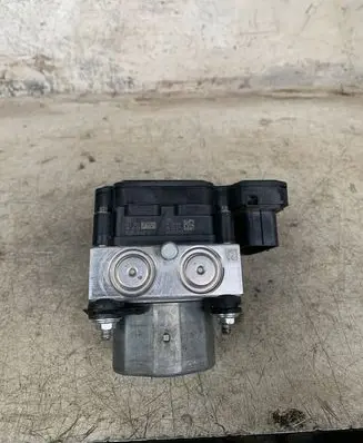 Opel Adam ABS Pump 2265106516