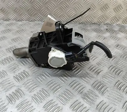 Toyota Prius (XW20) Gear shifter/selector 3356047023