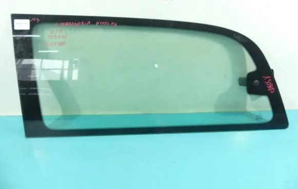 Mercedes-Benz Vito Viano W639 Rear side window IMPRK1305497