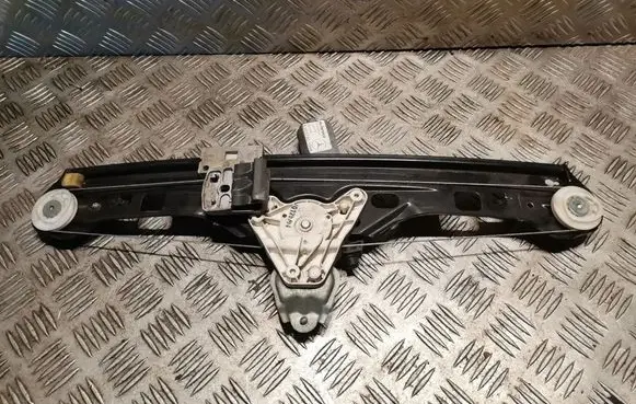Mercedes-Benz C W203 Rear window lifting mechanism without motor A2038203042 2038203042