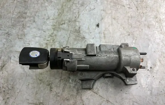 Volkswagen PASSAT B5 Ignition lock 4b0905851 1b0905849