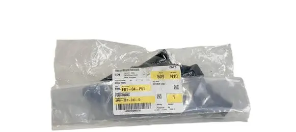Audi Q7 4M Front bumper mounting bracket 4M0807283D 52353