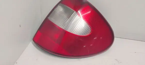 Chrysler Voyager Rear/tail lights 153672