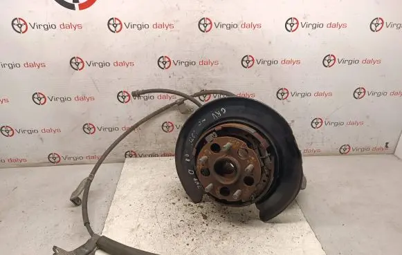 Honda CR-V Rear wheel hub 2811111R