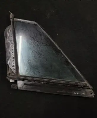 Ford Fusion II Front door vent window glass four-door DS73F21401