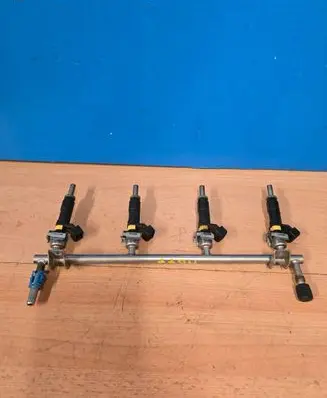 Opel Astra H Fuel injectors set 55353806 6165B01477
