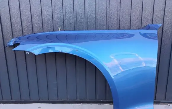 Volvo V60 Fender