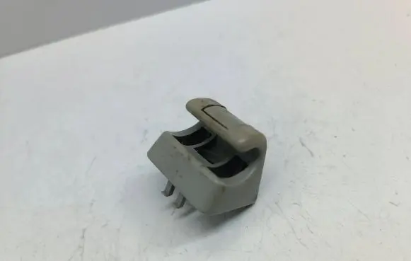 Sun visor clip/hook/bracket