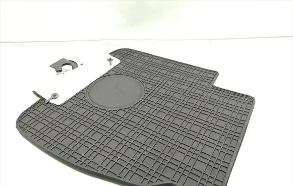 Mercedes-Benz 190 W201 Rear floor mat Q38080016