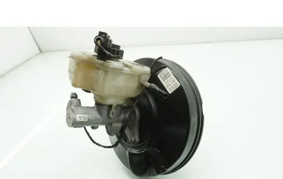 Skoda Octavia Mk2 (1Z) Brake booster 1K1614105CK