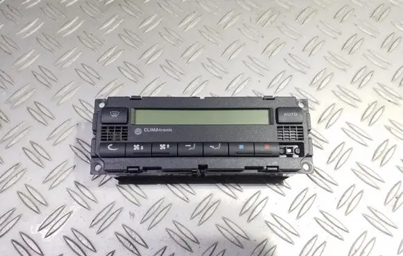 Volkswagen PASSAT B5 Climate control unit 9341706004
