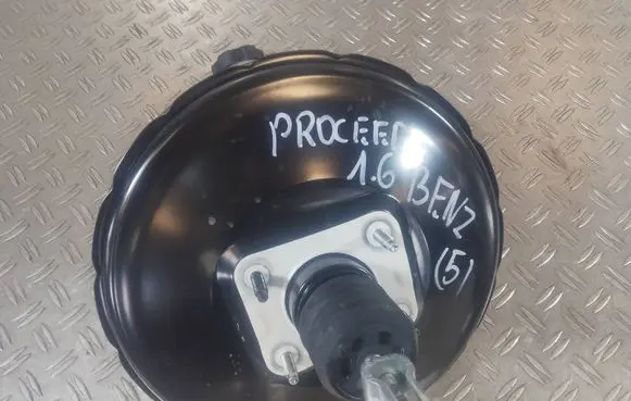 KIA Pro Cee'd III Brake booster 58500-G4250