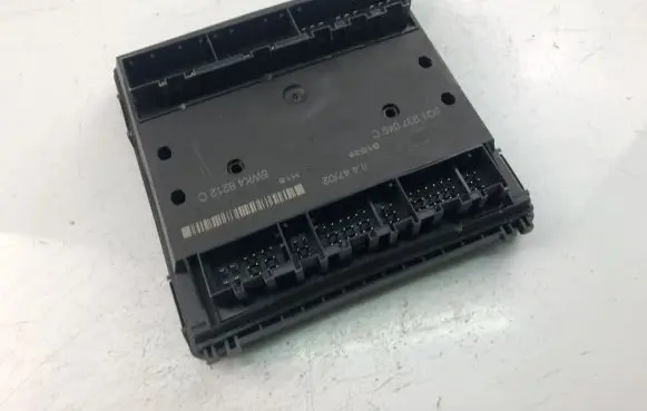 Skoda Fabia Mk2 (5J) Other control units/modules 6Q1937049C