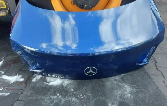 Mercedes-Benz C W205 Truck tailgate 