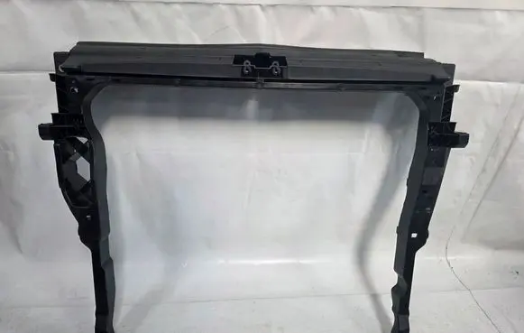 Volkswagen Crafter Radiator support slam panel 7C0805588