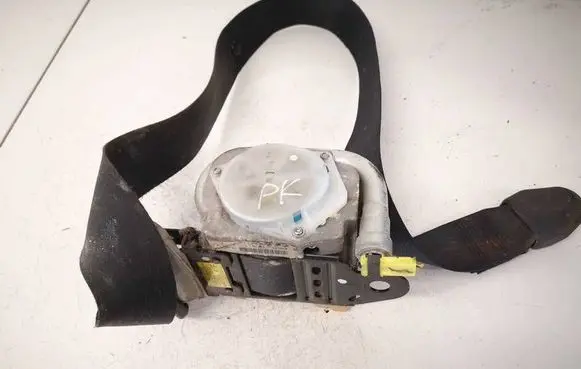 Toyota Avensis T250 Front seatbelt 7322005050