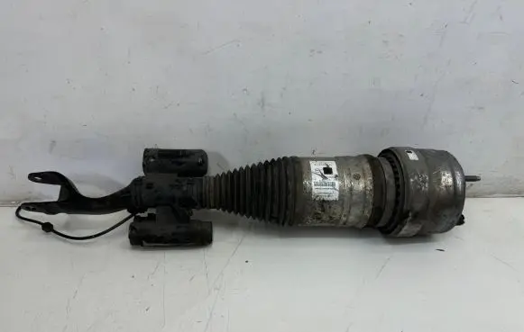 Mercedes-Benz E W213 Front shock absorber/damper A2133201501