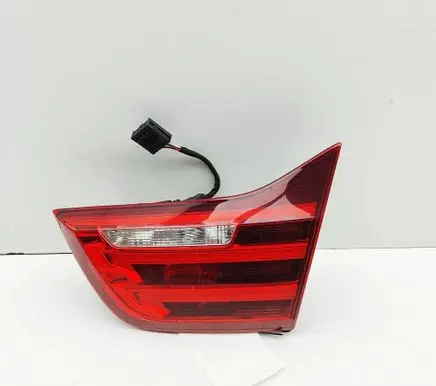 BMW 4 F32 F33 Tailgate rear/tail lights 7296102