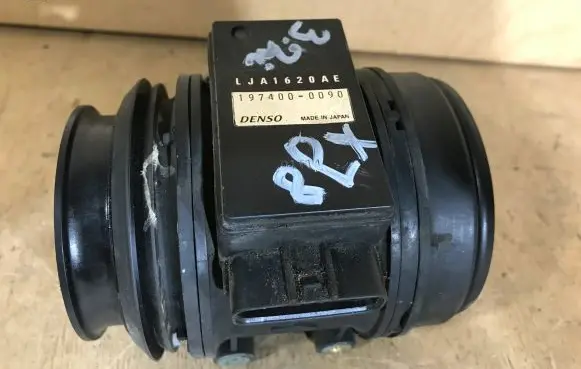 Jaguar XJ X308 Mass air flow meter LJA1620AE 1974000090