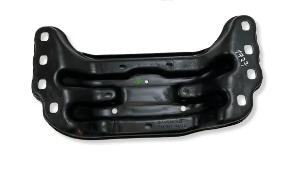 Mercedes-Benz GLC X253 C253 Gearbox mounting bracket A2052402402