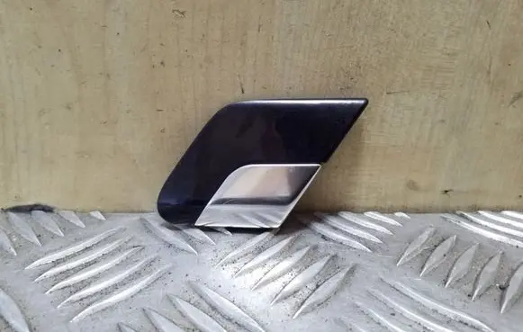 Volkswagen Phaeton Fender trim (molding) 3D0853981