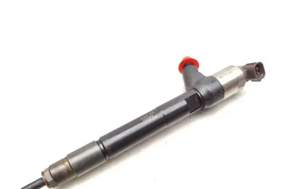 Fuel injector