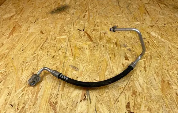 Volkswagen Polo VI Air conditioning (A/C) pipe/hose 2Q0816721A