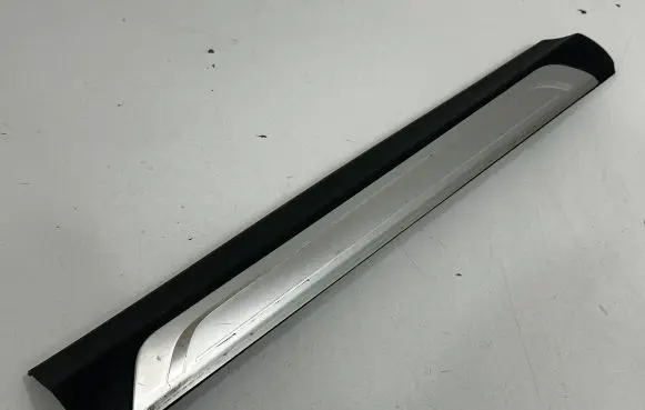 BMW 7 G11 G12 (A) pillar trim 7390769