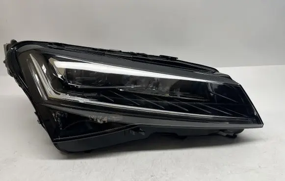 Skoda Superb B5 (3U) Headlight/headlamp 3V1941016D