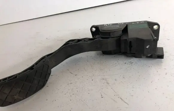 Volkswagen Polo Accelerator throttle pedal 0280752219
