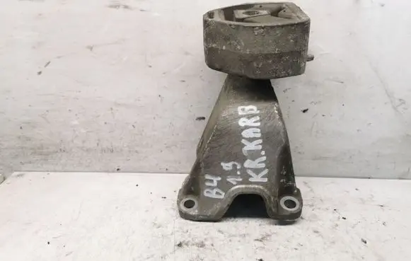 Audi 80 90 S2 B4 Gearbox mounting bracket 8D0399113AB
