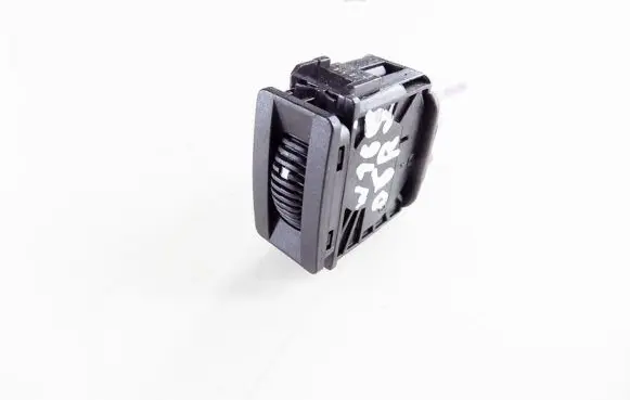 Mercedes-Benz A W169 Headlight level height control switch