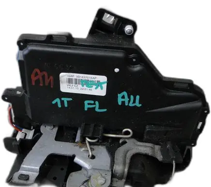 Volkswagen Touran I Lock set 3D1837015AP
