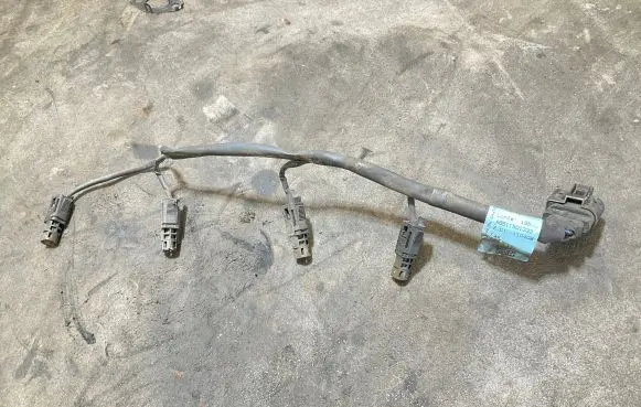 Mercedes-Benz Sprinter W906 Plug wire A6511501333 110408