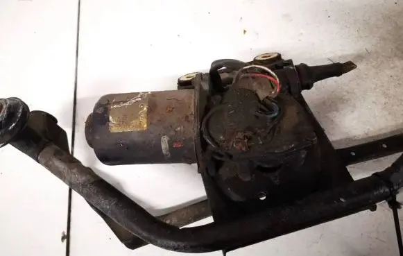 Renault Espace III Wiper motor