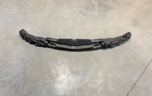 Front bumper foam support bar