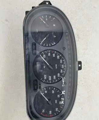 Renault Scenic I Speedometer (instrument cluster) 215781612
