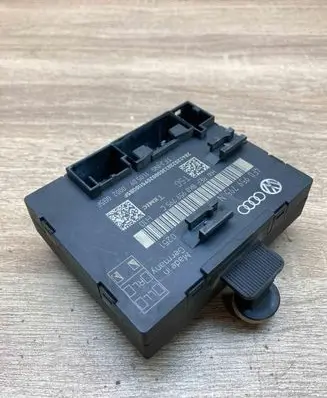 Audi A4 S4 B8 8K Door control unit/module 4F0959795N 8K0959795C