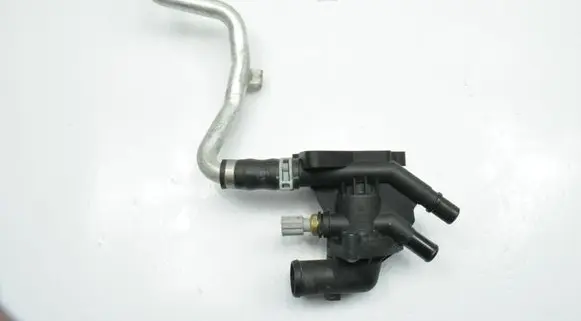 Ford Focus Thermostat CM5G9K478FA