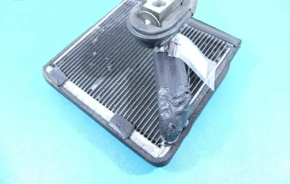 Interior heater climate box assembly